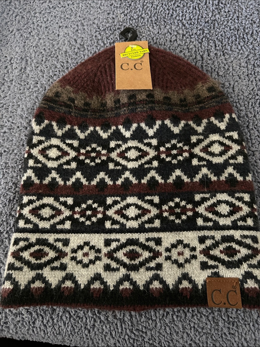 C.C “nwt” Knit Beanie in Burgundy, Brown, Black & Navy